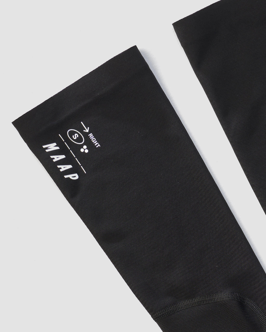 Arm Warmers - Black - MAAP