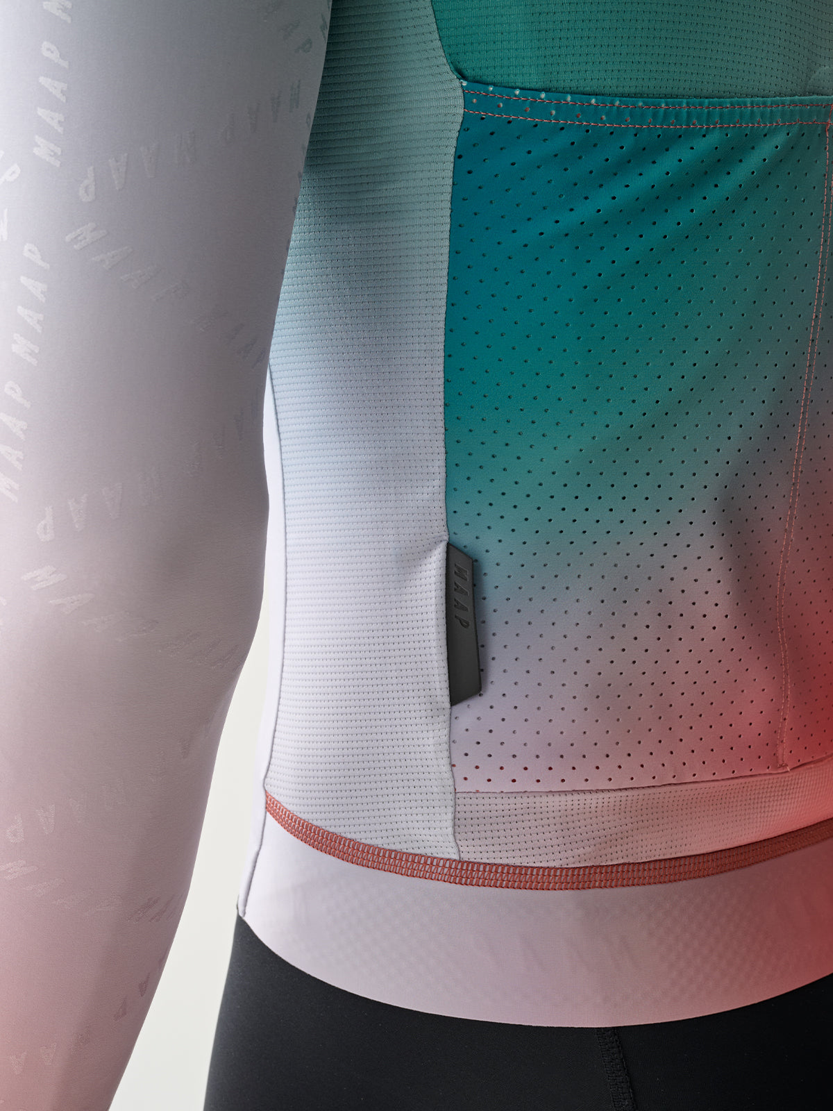 Blurred Out Pro Hex LS Jersey 2.0 - Flame