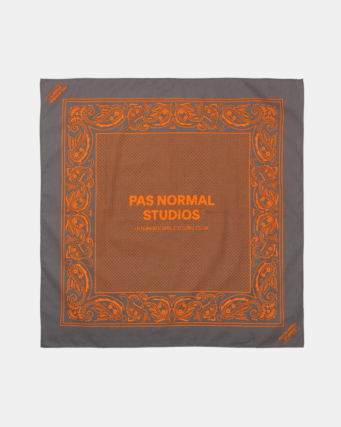 Off-Race Bandana — Fossil Grey / Bronze