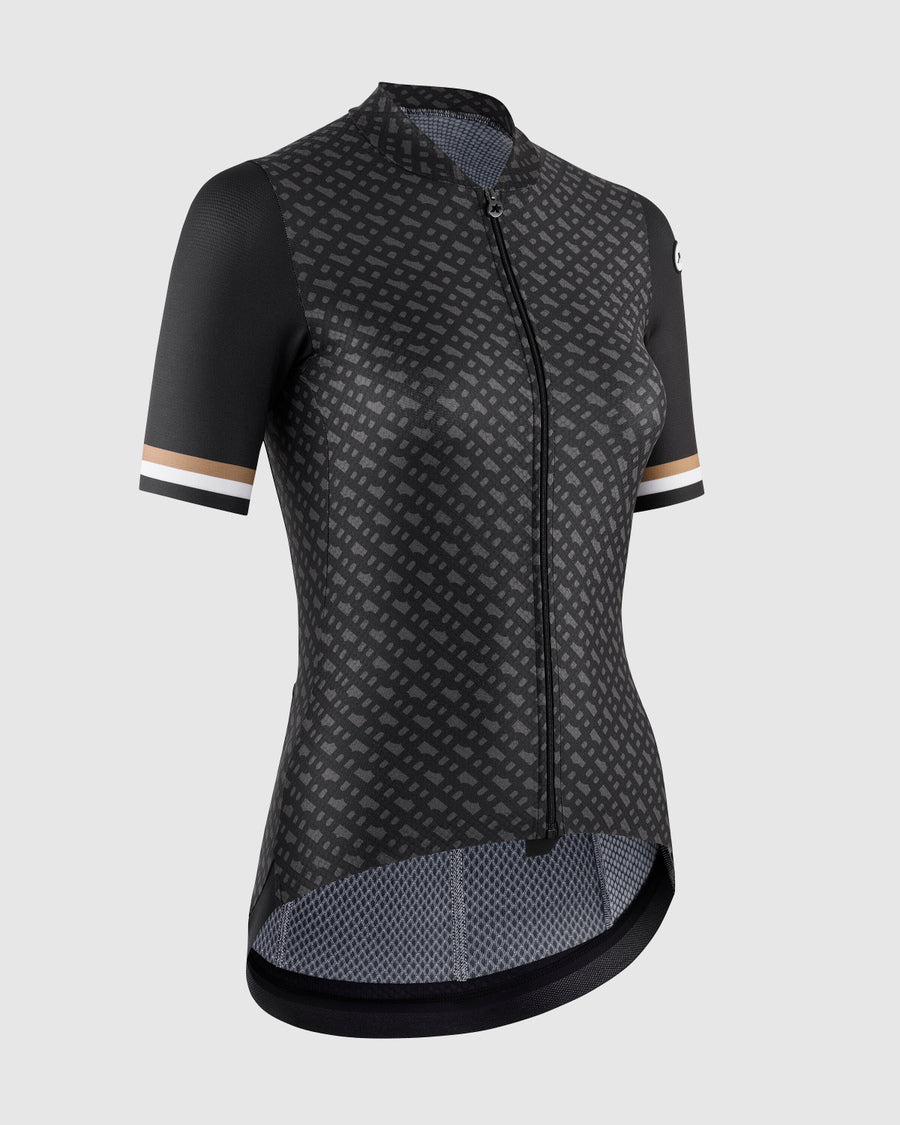 ASSOS x Boss Women&